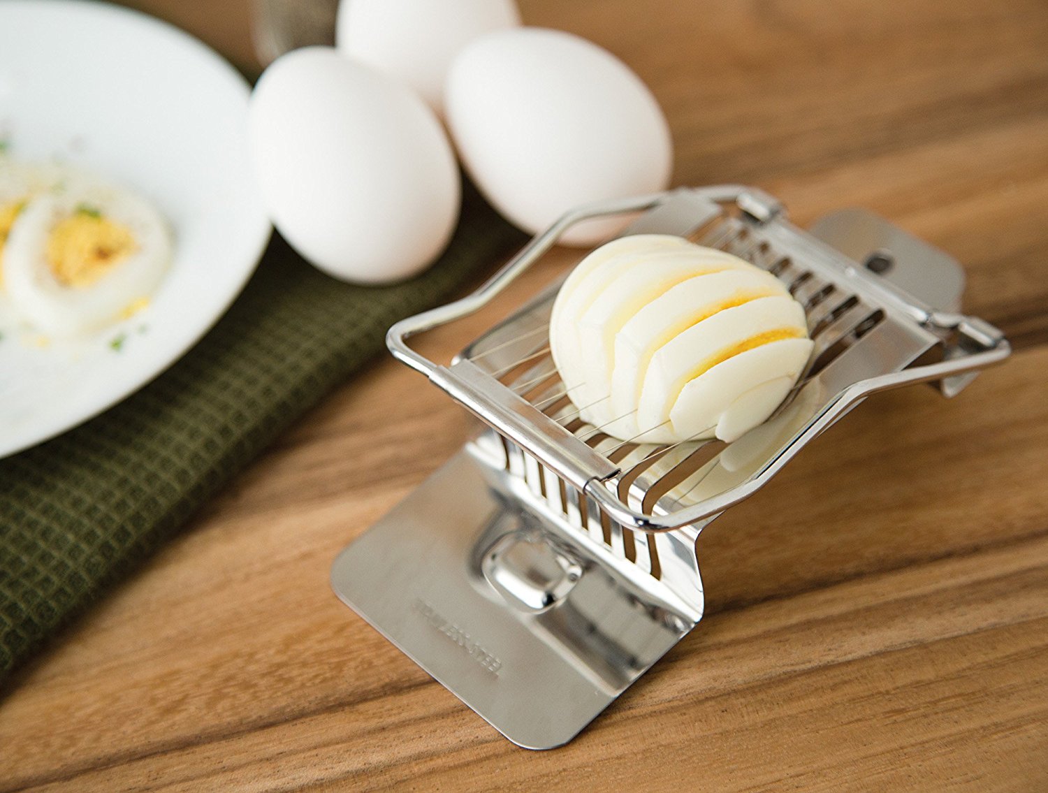 Egg Slicer Gifts and Gadgets, CANADA